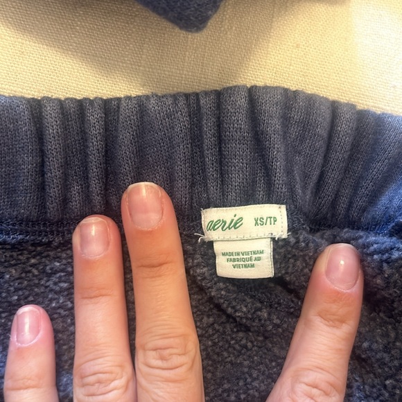 Aerie Xsmall lounge set - Picture 6 of 9